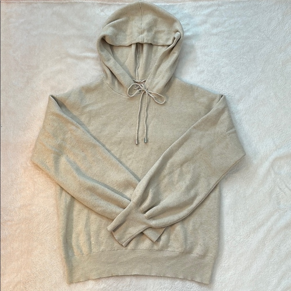 Cropped hoodie